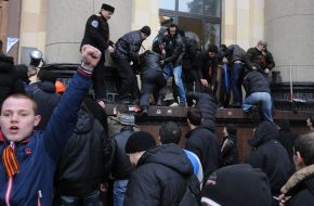 Столкновения во время штурма Харьковской облгосадминистрации