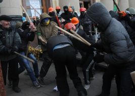 Столкновения во время штурма Харьковской облгосадминистрации