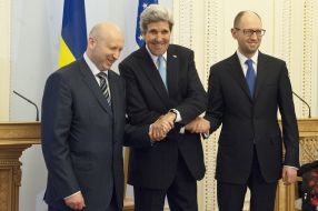 John Kerry, Arseniy Yatsenyuk and Aleksandr Turchinov