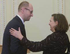 Viktoriya Nuland, Arseniy Yatsenyuk