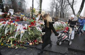 Flowers in memory about the lost activists of Maydan