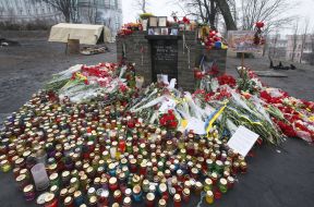 Flowers in memory about the lost activists of Maydan