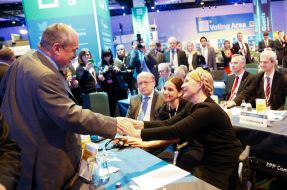 Yuliya Timoshenko and Evgeniya Timoshenko