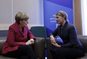 Angela Merkel and Yuliya Timoshenko
