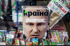 Magazine with a picture of Vladimir Putin