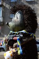 Renewed sculpture "Hedgehog in fog" with an automat