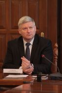 Sergey Stos