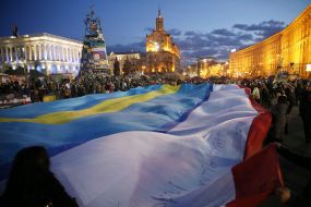 Flags of Ukraine, Crimea and Crimean flag