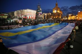 Flags of Ukraine, Crimea and Crimean flag
