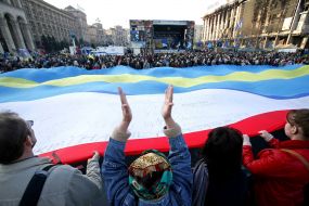 Flags of Ukraine, Crimea and Crimean flag stitched together