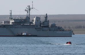 Ukrainian sailors leave BDK "Konstantin Olshansky"