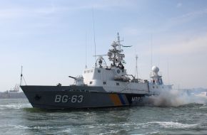 Crew of maritime security "Pavel Derzhavin"