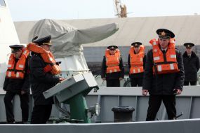 Crew of maritime security "Pavel Derzhavin"