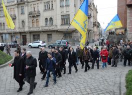 The procession commemorating Chornovil
