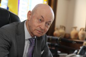 Борис Финкельштейн