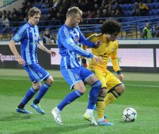 Denys Garmash, Andrey Yarmolenko and Marcio Azevedo