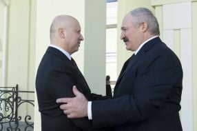 Aleksandr Lukashenko and Aleksandr Turchinov