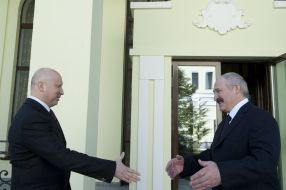 Aleksandr Lukashenko and Aleksandr Turchinov