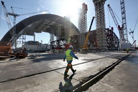 The construction of the New Safe Confinement