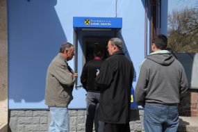 Turn to Automated teller machine