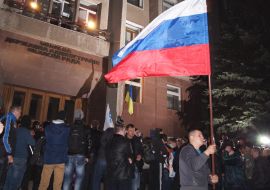 Pro-Russian activists and law enforcers