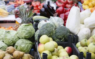 Green-stuffs and fruit