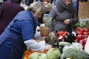 Sale of vegetables and fruit