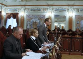 Aleksandr Plakhotnyuk, Yuliya Timoshenko and Sergey Vlasenko