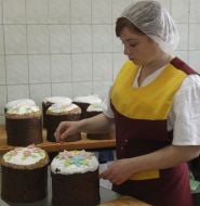 Preparation of Easter cakes