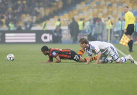 Duglas Kosta de Souza and Yevgeny Makarenko