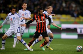 Danilo Silva, Domagoj Vida and Alex Teixeira