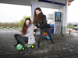 The campaign "Do not refuel in occupier"