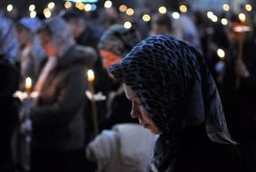 Релігія. Чистий четвер. Віруючі 