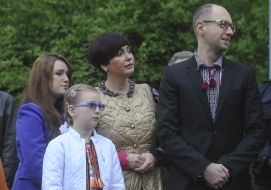 Arsenyy Yatsenyuk with the family