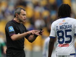 Konstantin Truhaniv and Demersi Mbokani