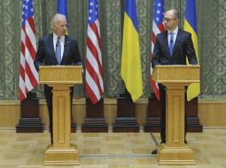 Joe Biden and Arseniy Yatsenyuk