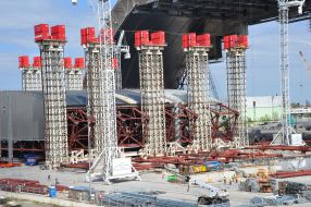 Будівництво нового безпечного конфайнмента