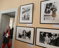 "Stars between heaven and earth" exhibition