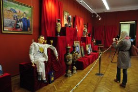 Waxen figure of Vitor Yanukovych