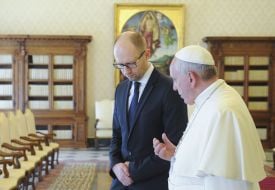 Арсеній Яценюк та Папа Римський Франциск 