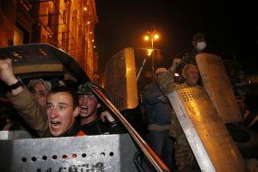 Столкновения на Майдане Независимости