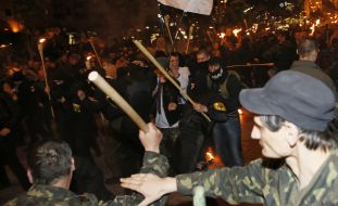 Столкновения на Майдане Независимости