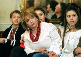 Yekaterina Yushchenko with children