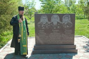 Monument to fallen deminers