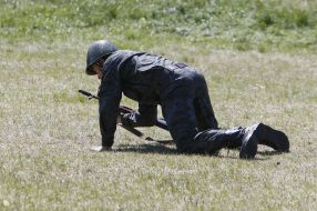 Військовослужбовець