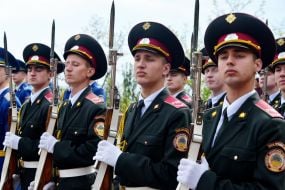 Warriors of company of the honoured guard