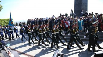 Warriors of company of the honoured guard
