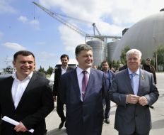 Petr Poroshenko, Aleksey Vadaturskiy and Valeriy Patskan