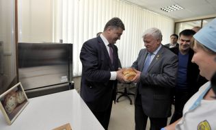 Petr Poroshenko and Aleksey Vadaturskiy