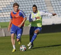 Younes Belhanday and Vladislav Kalitvintsev